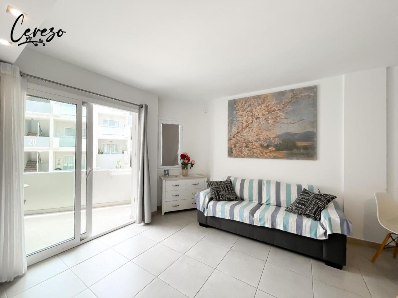 B-Rent Corralejo Sun Cerezo Pool Apartman Kültér fotó